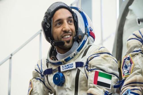 با فضانورد اماراتی ماموریت کرو-۶ آشنا شوید